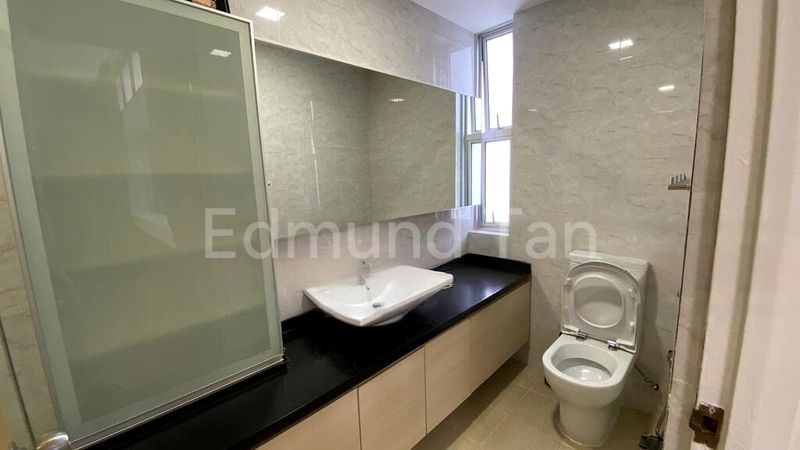 3 Bed Condo for Sale in  King's Mansion - Image 7